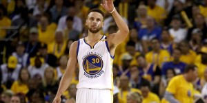 Beitragsbild des Blogbeitrags NBA: Werbelogo auf NBA-Trikot: Warriors kassieren 20 Millionen Dollar pro Jahr