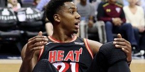 Beitragsbild des Blogbeitrags NBA: Whiteside über anhaltende Knieprobleme
