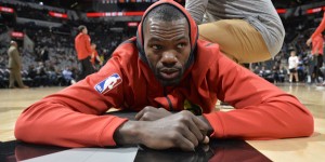 Beitragsbild des Blogbeitrags NBA: Stressreaktion! Dedmon fehlt den Hawks lange 