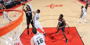 Beitragsbild des Blogbeitrags NBA: Spurs kassieren Kloppe von den Rockets, Celtics verlieren Spiel und Theis