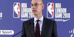Beitragsbild des Blogbeitrags NBA: Spieler vs. Referees: Commissioner Silver spielt Zwist herunter 