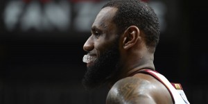 Beitragsbild des Blogbeitrags NBA: LeBron zu Golden State: Kalkulierter Schwachsinn