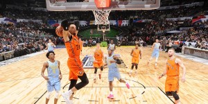 Beitragsbild des Blogbeitrags NBA: Bogdanovic zerlegt Team USA! Team World gewinnt Dunk-Spektakel