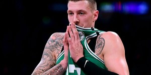Beitragsbild des Blogbeitrags NBA: Theis vor Meniskus-OP und Saison-Aus