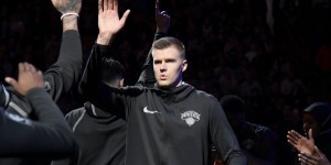 Beitragsbild des Blogbeitrags NBA: Porzingis: „Werde stärker und besser sein als zuvor“