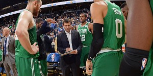 Beitragsbild des Blogbeitrags NBA: Celtics-Coach Brad Stevens im Gespräch: “Wir haben einfach eine gute Gruppe” 