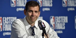 Beitragsbild des Blogbeitrags NBA: Brad Stevens nach Game 7: “Fühle mich privilegiert” 