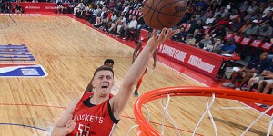 Beitragsbild des Blogbeitrags NBA: Summer League: Double-Double für Hartenstein