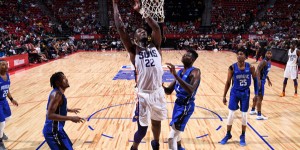 Beitragsbild des Blogbeitrags NBA: SL: Ayton dominiert – Hartenstein verletzt 