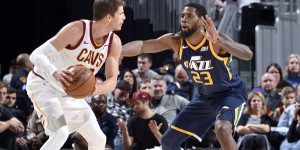 Beitragsbild des Blogbeitrags NBA: Trade-Einschätzung: Was bringt Kyle Korver den Utah Jazz? 