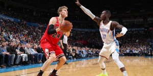 Beitragsbild des Blogbeitrags NBA: Schröder überzeugt bei Thunder-Sieg – Durant überholt Larry Bird