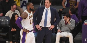 Beitragsbild des Blogbeitrags NBA: Walton: Lakers mussten LeBron vom Aussetzen überzeugen 