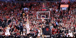 Beitragsbild des Blogbeitrags NBA: Gamewinner von D.J. Augustin! Orlando Magic schnappen sich Game 1 in Toronto