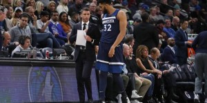 Beitragsbild des Blogbeitrags NBA: Wolves verlängern mit Ryan Saunders