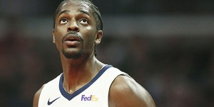 Beitragsbild des Blogbeitrags NBA: Pacers verstärken sich mit Free Agent Holiday 