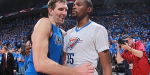 Beitragsbild des Blogbeitrags NBA: KD: “Eine Ehre”, gegen Dirk gespielt zu haben 