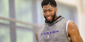 Beitragsbild des Blogbeitrags NBA: Davis mit Kampfansage: “Will DPOY werden”