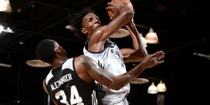 Beitragsbild des Blogbeitrags NBA: Center-Flaute: Warriors lassen Bigs vorspielen 