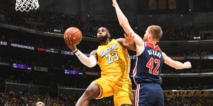 Beitragsbild des Blogbeitrags NBA: Lakers schießen Wizards ab – Spurs schocken LAC – Schröder dreht spät auf 