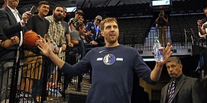 Beitragsbild des Blogbeitrags NBA: Nowitzki wehmütig: “Es kribbelt wieder” 