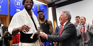 Beitragsbild des Blogbeitrags NBA: Embiid mit Kampfansage: “Will DPOY werden” 