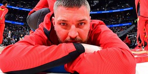 Beitragsbild des Blogbeitrags NBA: Autounfall! Parsons bangt um Karriere 