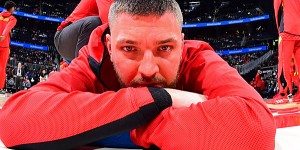 Beitragsbild des Blogbeitrags NBA: Autounfall! Parsons bangt um Karriere