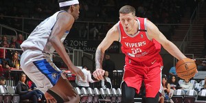 Beitragsbild des Blogbeitrags NBA: G-League: Hartenstein dominiert 