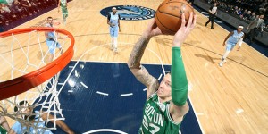 Beitragsbild des Blogbeitrags NBA: Theis-Kolumne: Der Kobe-Schock, Trade-Gerüchte und zwei Career Highs