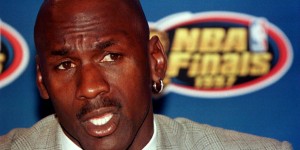 Beitragsbild des Blogbeitrags NBA: MJ-Biograph im Interview: “Jordan war teilweise fast ein Tyrann“ 