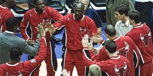 Beitragsbild des Blogbeitrags NBA: MJ als Teamkollege? “Er war ein Arschloch” 