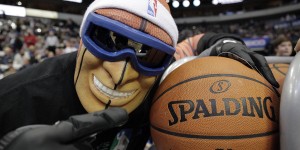 Beitragsbild des Blogbeitrags NBA: Nach 37 Jahren! NBA wechselt Ausrüster
