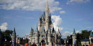 Beitragsbild des Blogbeitrags NBA: “Intensive Gespräche”: NBA in Disney World? 