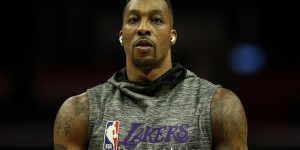 Beitragsbild des Blogbeitrags NBA: Lakers hoffen noch auf Howard – J.R.-Verpflichtung offiziell 