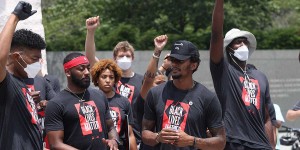 Beitragsbild des Blogbeitrags NBA: 29 neue Slogans auf NBA-Trikots erlaubt