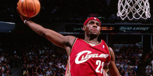 Beitragsbild des Blogbeitrags NBA: “Es war wie im Zoo”: Als LeBron sein ikonisches Debüt gab und die Kritiker verstummen ließ