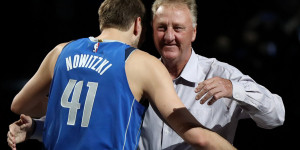 Beitragsbild des Blogbeitrags NBA: Armstrong im Interview: “Will Harden seinen Wechsel erzwingen? Mich empört da gar nichts”