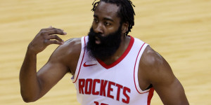 Beitragsbild des Blogbeitrags NBA: Harden sorgt für Ärger im Training – Drei weitere Teams interessiert? 