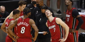 Beitragsbild des Blogbeitrags NBA: Der Fehlstart der Miami Heat: Darum steckt der Ost-Champion in der Krise 