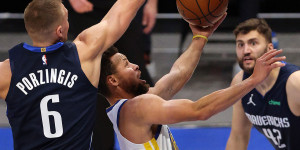 Beitragsbild des Blogbeitrags NBA: Career High für Doncic, Dagger von Kleber! Mavs trotzen unglaublichem Curry