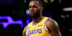 Beitragsbild des Blogbeitrags NBA-Trikotverkäufe: LeBron und Lakers erneut vorne 