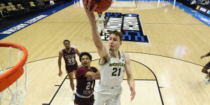 Beitragsbild des Blogbeitrags March Madness: Start nach Maß! Wagner und Michigan überlegen eine Runde weiter 