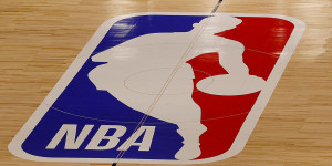 Beitragsbild des Blogbeitrags NBA: NBA: Wann ist die Trade Deadline 2021? Alle Infos zum Termin, Liveticker und den heißesten Gerüchten