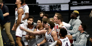 Beitragsbild des Blogbeitrags March Madness: Suggs-Buzzerbeater! Gonzaga macht im OT-Thriller das Traumfinale perfekt 