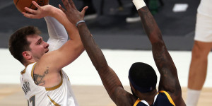 Beitragsbild des Blogbeitrags NBA: Dreierregen und starke Defense! Mavs beenden Siegesserie der Jazz 