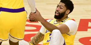Beitragsbild des Blogbeitrags NBA: Entwarnung bei AD: “Sollte spielen können”