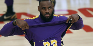 Beitragsbild des Blogbeitrags NBA: Lakers: LeBron steht wohl vor Comeback