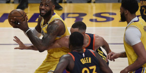 Beitragsbild des Blogbeitrags NBA: Dagger von LeBron! Lakers in den Playoffs 