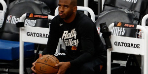 Beitragsbild des Blogbeitrags NBA: Chris Paul vor Spiel 4 gegen die Lakers: Die Schulter der Nation