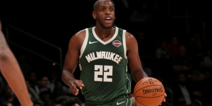 Beitragsbild des Blogbeitrags Dank Middleton: Bucks erzwingen siebte Partie 